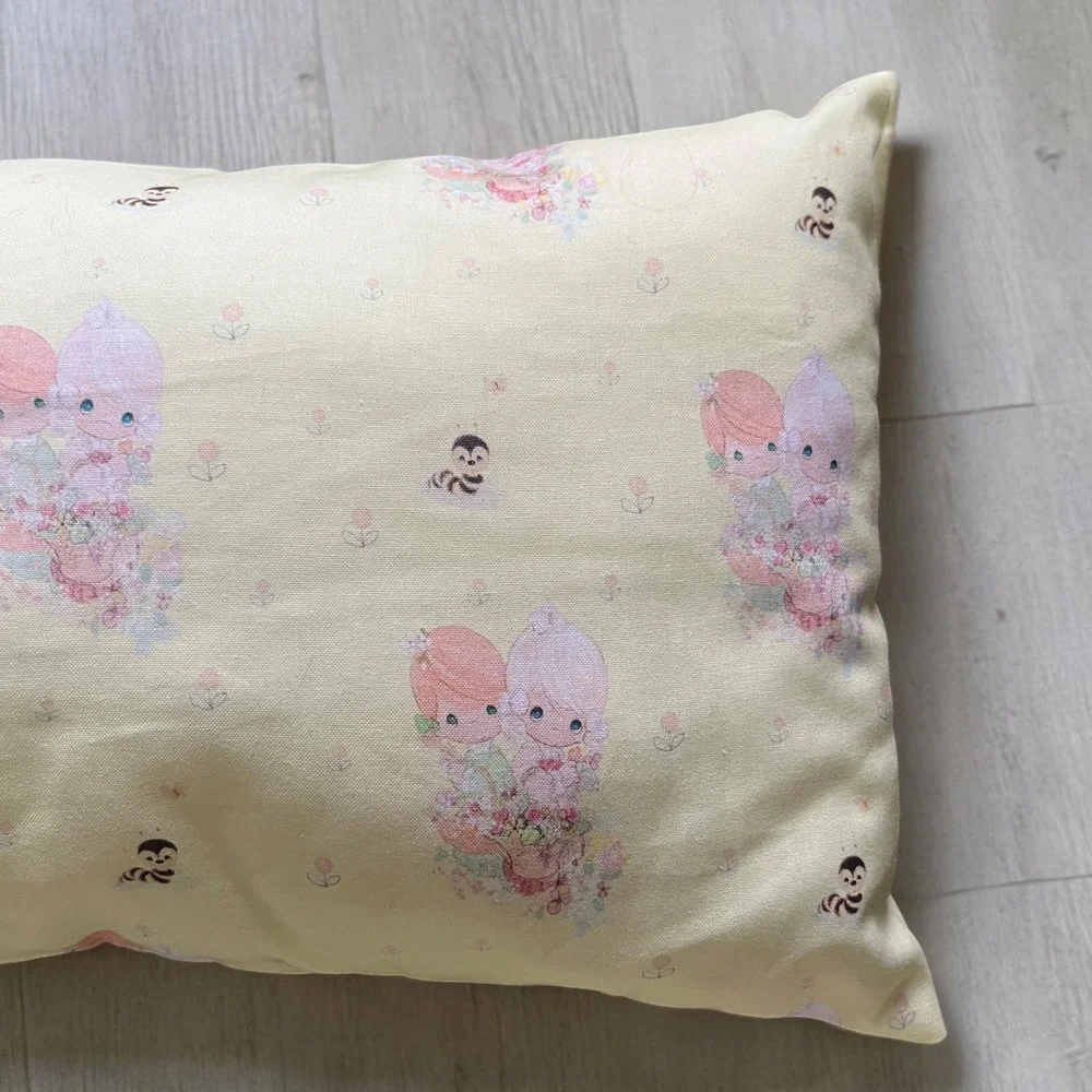 Precious Moments Doll Bees Nursery Throw‎ Pillows Set 2 Yellow Baby Girl Cottage
